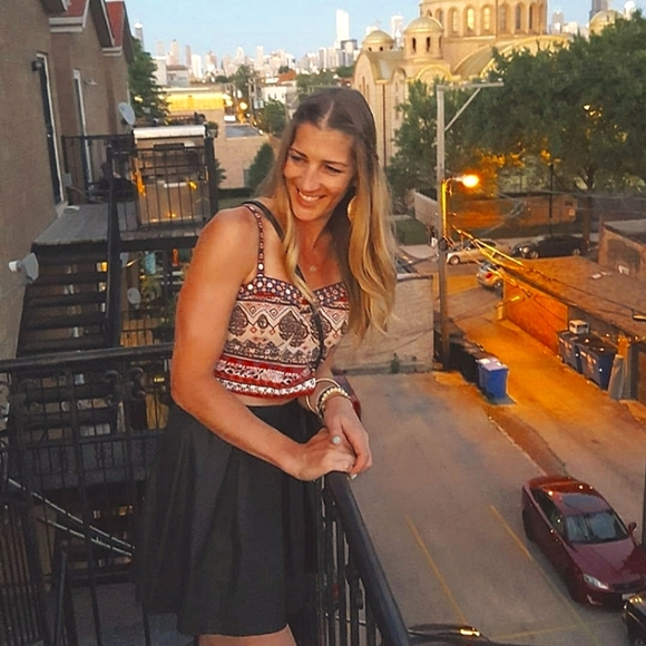 Crop Top | xhiliration | Size Large - Picture 6 of 6